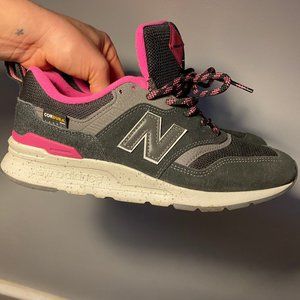 New Balance 997 Outdoor Pack (Women's)